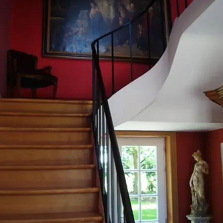 Chateau Bagatelle
